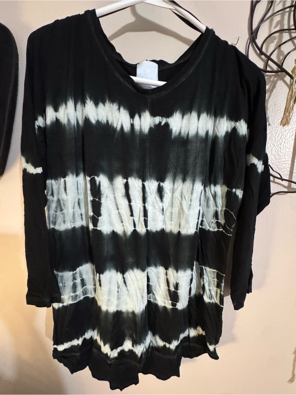 Sunday in Brooklyn Black White Tie Dye Tunic Top Size Small